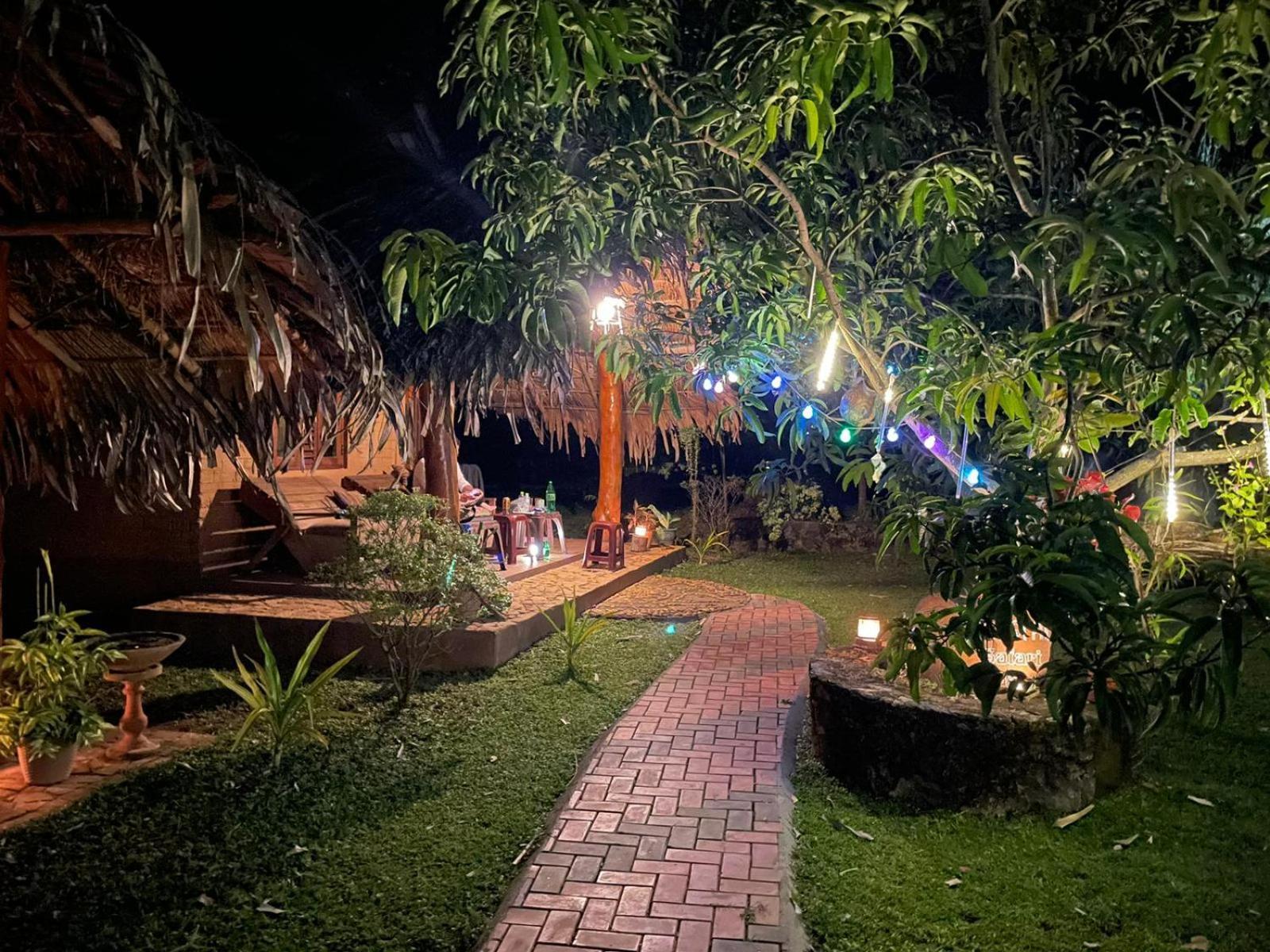 Hasthi Safari Cottage Udawalawe Εξωτερικό φωτογραφία