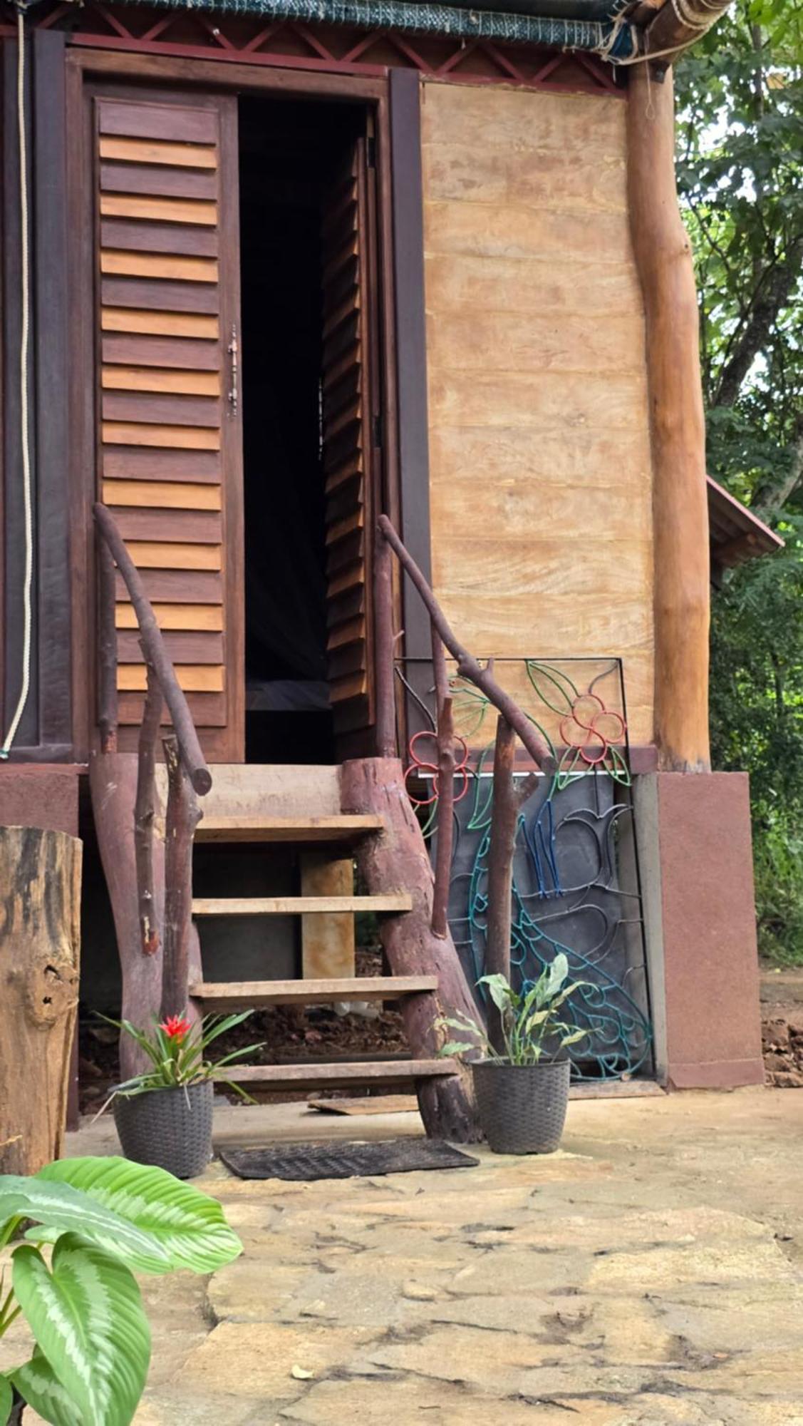 Hasthi Safari Cottage Udawalawe Εξωτερικό φωτογραφία